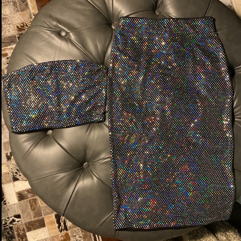 Top and skirt suit XS/S size new no tag